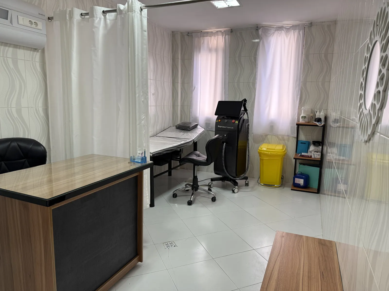 اتاق لیزر مرکز پیشرفته پزشکی آوین